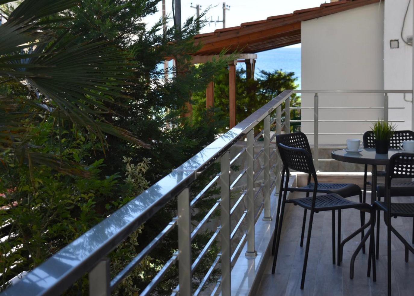 Davidana Deluxe Apartments Nea Kallikrateia Quarto foto